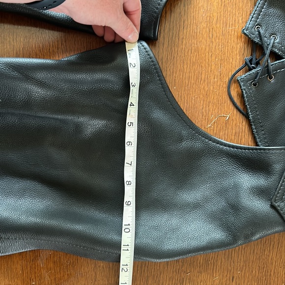 Men’s Fox Creek Black Genuine Leather Chaps M/L - Picture 9 of 11